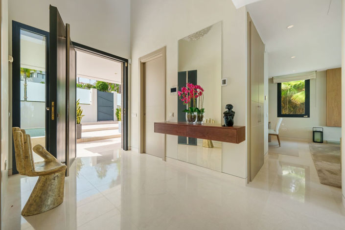 Image No.6-Villa de 5 chambres à vendre à Nueva Andalucia