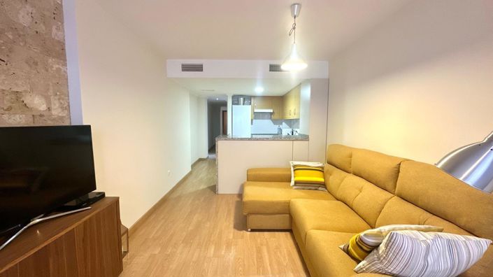 Image No.12-2 Bed Apartment for sale