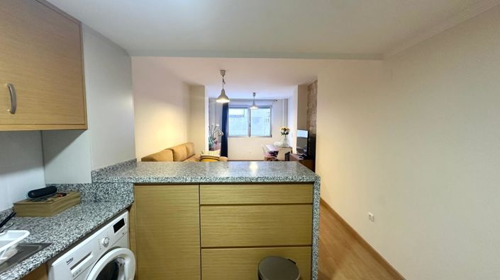 Image No.17-2 Bed Apartment for sale