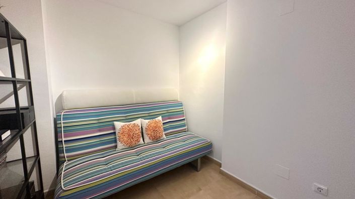 Image No.32-2 Bed Apartment for sale
