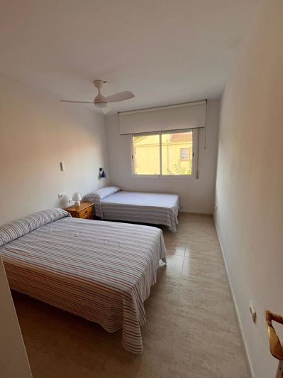Image No.12-3 Bed Townhouse for sale