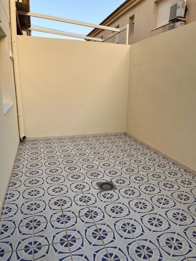 Image No.2-3 Bed Townhouse for sale