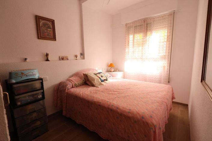 Image No.8-3 Bed Apartment for sale