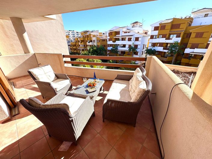 Image No.26-2 Bed Apartment for sale
