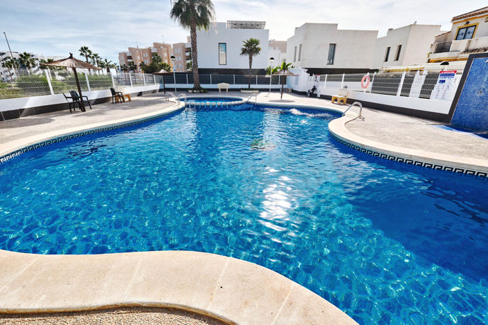 Image No.49-3 Bed House for sale