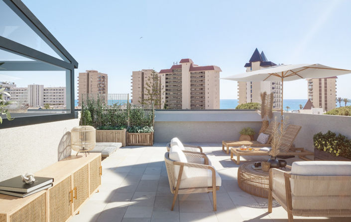 Image No.15-2 Bed Property for sale