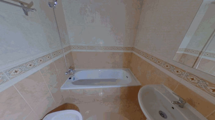 Image No.5-Appartement de 2 chambres à vendre à Estepona