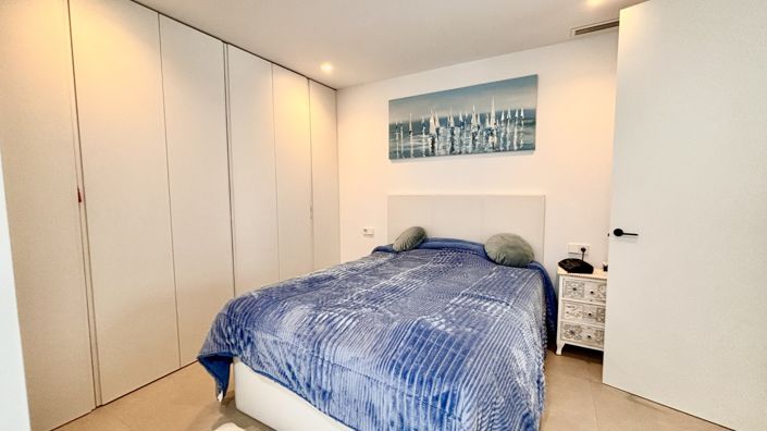 Image No.2-3 Bed Villa for sale