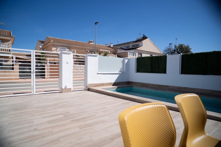 Image No.5-3 Bed Townhouse for sale