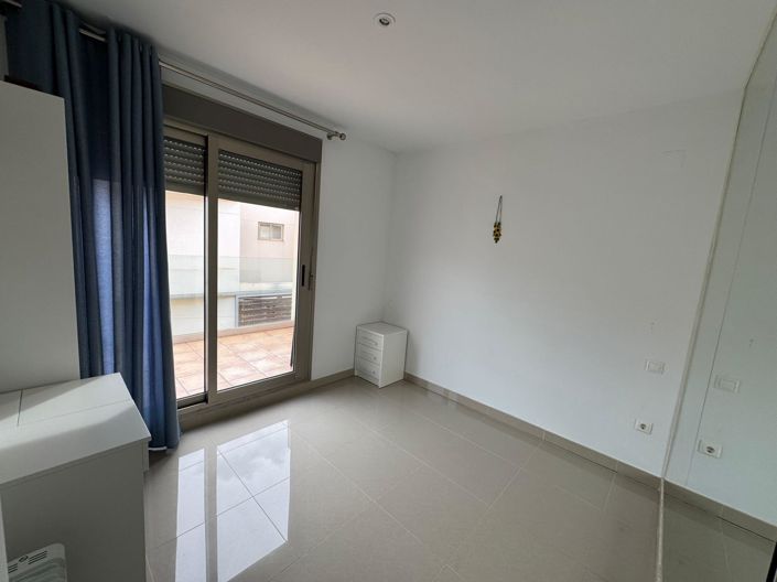 Image No.15-3 Bed Townhouse for sale