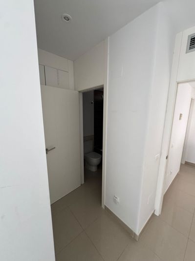 Image No.20-3 Bed Townhouse for sale