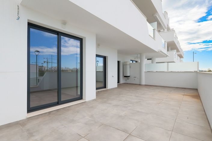 Image No.4-2 Bed Apartment for sale