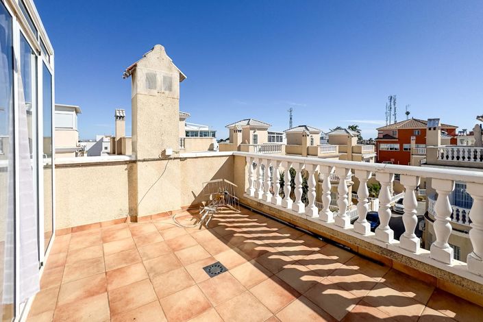 Image No.27-4 Bed Villa for sale