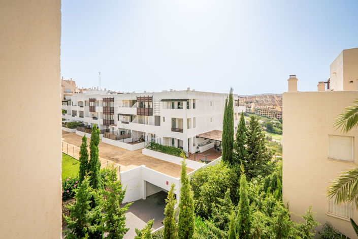 Image No.10-2 Bed Apartment for sale