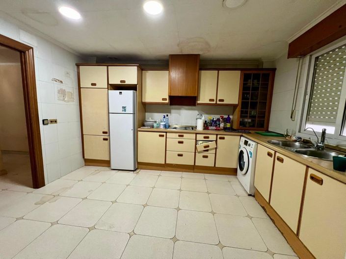 Image No.2-Appartement de 4 chambres à vendre à Torrevieja