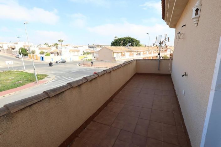 Image No.19-3 Bed Villa for sale