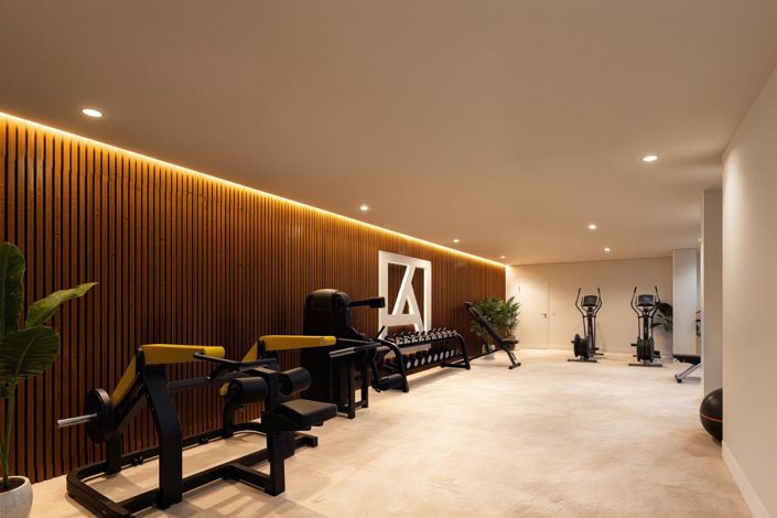 Image No.13-3 Bed Apartment for sale