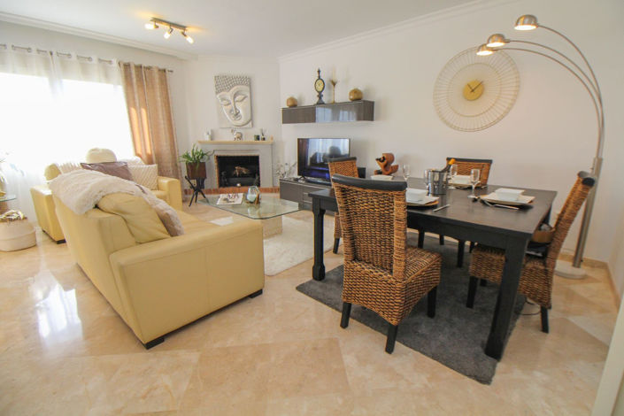 Image No.3-Appartement de 2 chambres à vendre à Elviria