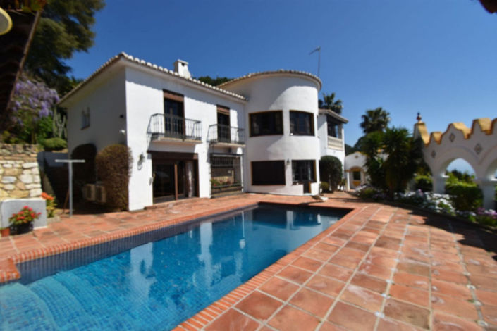 Image No.2-Maison de 4 chambres à vendre à Mijas
