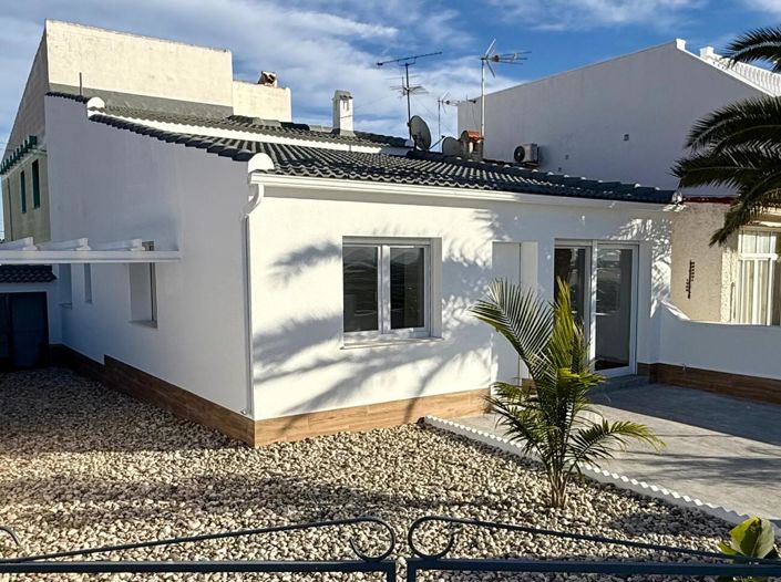 Image No.2-3 Bed House for sale