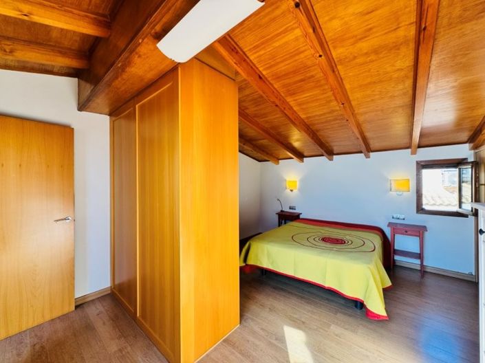 Image No.28-2 Bed Duplex for sale