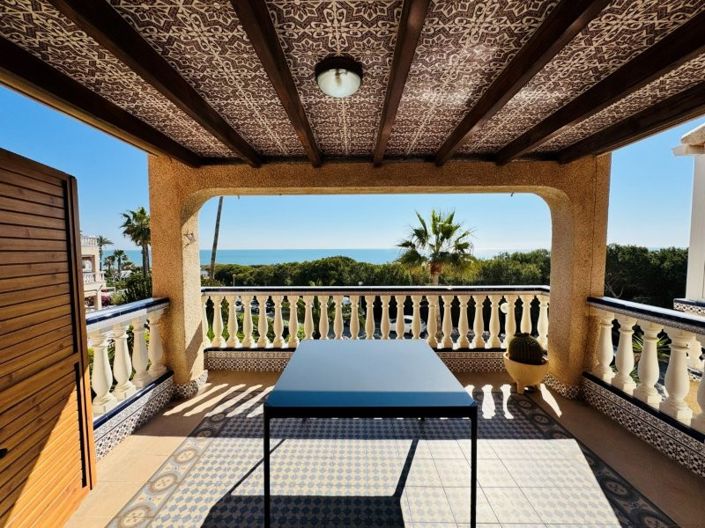 Image No.2-2 Bed Duplex for sale