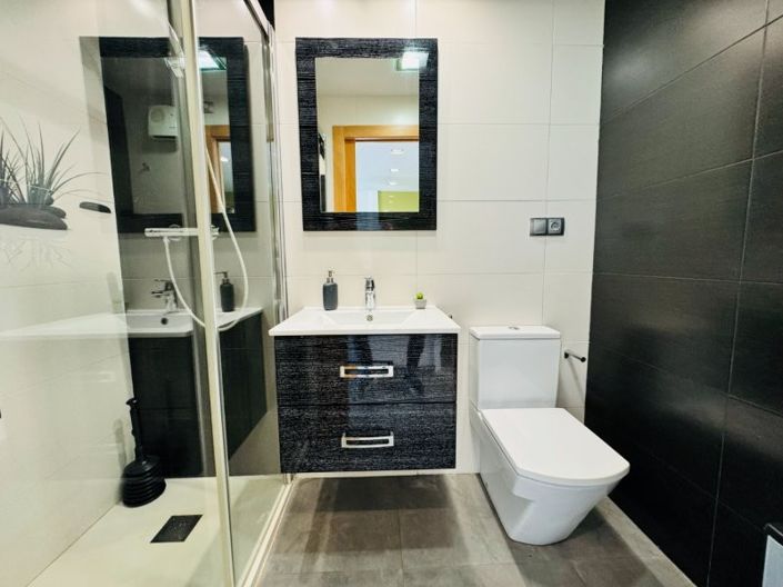 Image No.45-2 Bed Duplex for sale