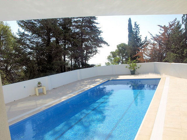 Image No.35-3 Bed House for sale