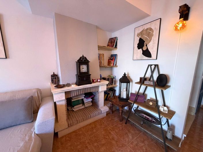 Image No.4-3 Bed House for sale