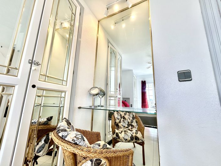 Image No.21-2 Bed Apartment for sale