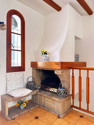 Image No.20-3 Bed Townhouse for sale