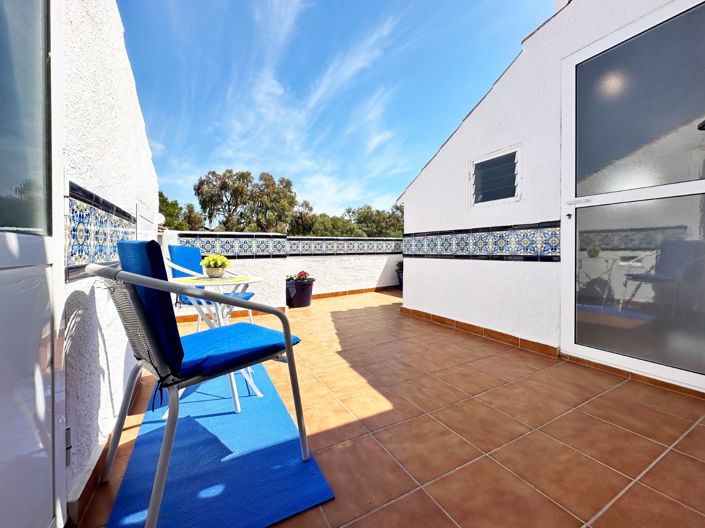 Image No.44-3 Bed Townhouse for sale
