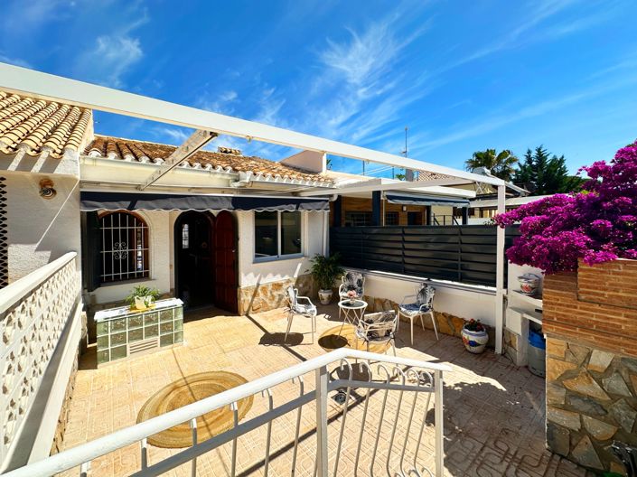 Image No.9-3 Bed Townhouse for sale