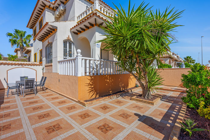 Image No.33-2 Bed Quad for sale