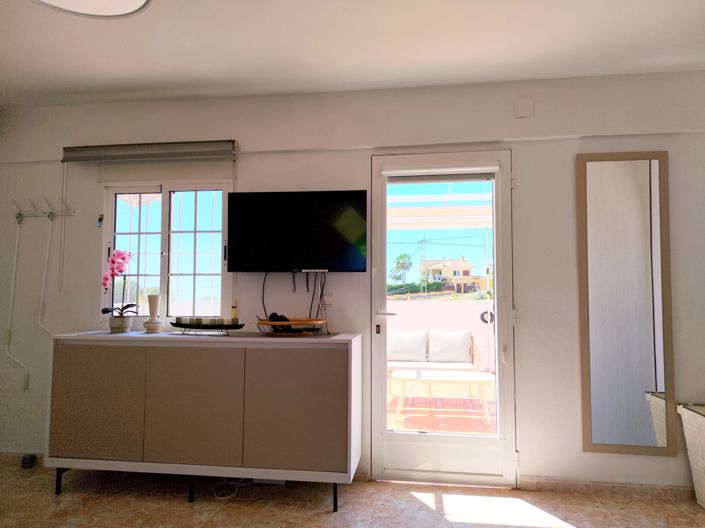 Image No.24-3 Bed House for sale