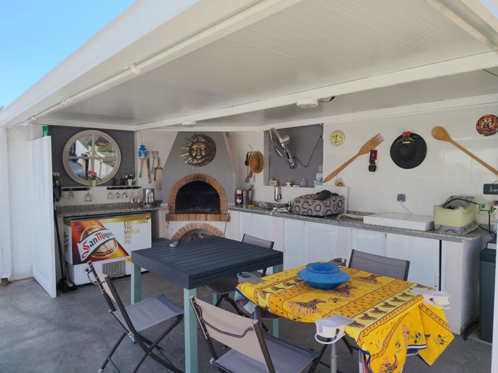 Image No.39-3 Bed House for sale