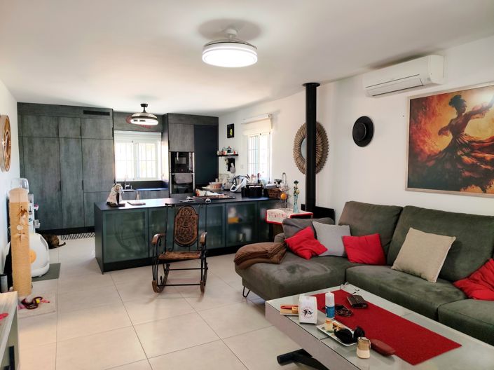 Image No.4-3 Bed House for sale