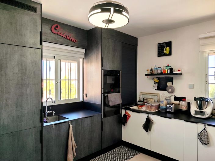 Image No.7-3 Bed House for sale