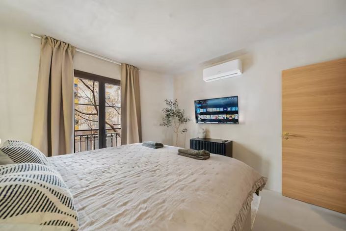 Image No.12-3 Bed Apartment for sale