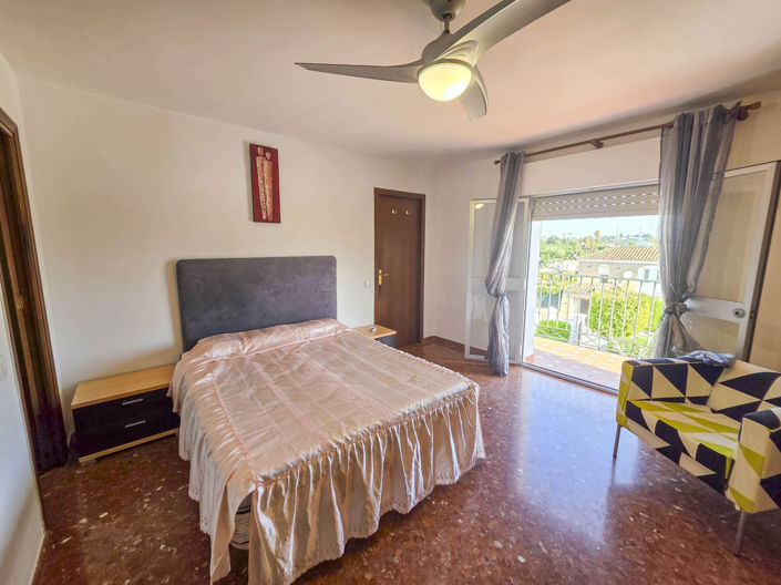 Image No.8-Villa de 3 chambres à vendre à Estepona
