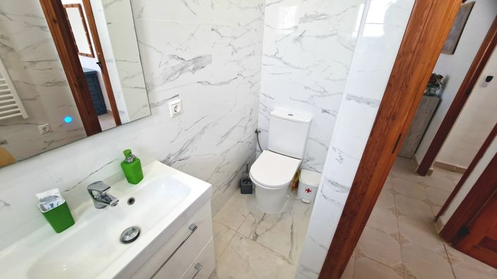 Image No.31-3 Bed Villa for sale