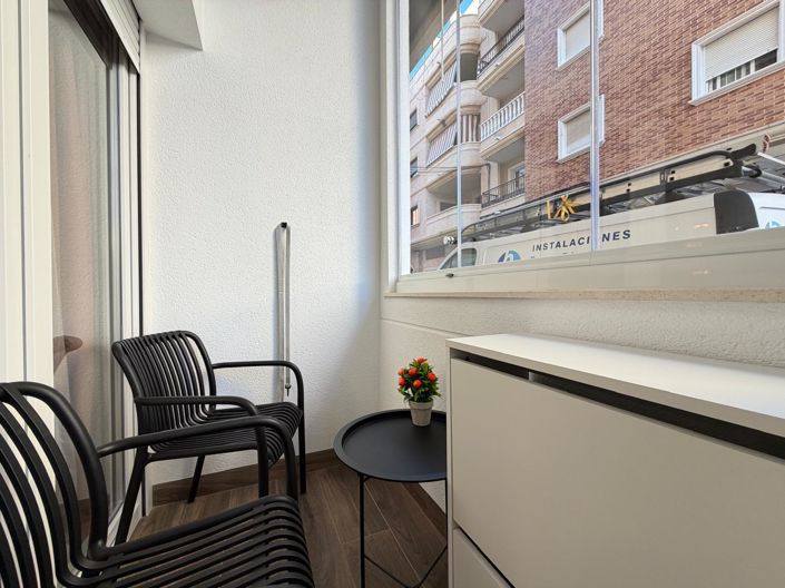 Image No.5-2 Bed Apartment for sale