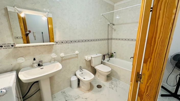 Image No.14-Appartement de 2 chambres à vendre à Torrevieja