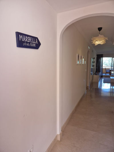 Image No.2-Appartement de 2 chambres à vendre à Elviria