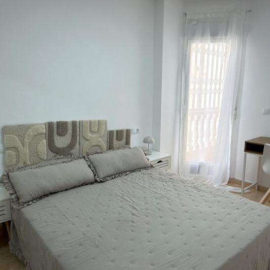 Image No.4-Appartement de 2 chambres à vendre à Torrevieja