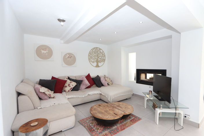 Image No.9-4 Bed House for sale