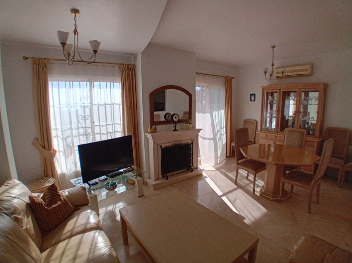 Image No.8-3 Bed Townhouse for sale