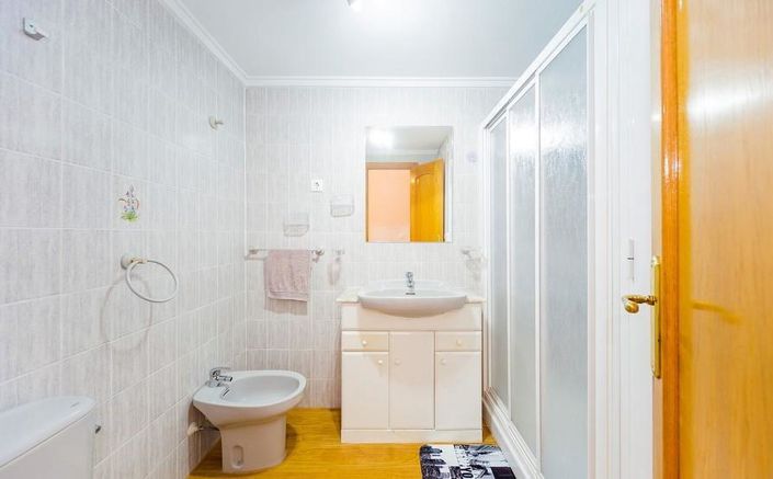 Image No.11-2 Bed Apartment for sale