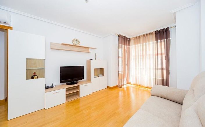Image No.16-2 Bed Apartment for sale