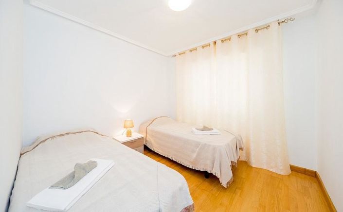 Image No.18-2 Bed Apartment for sale